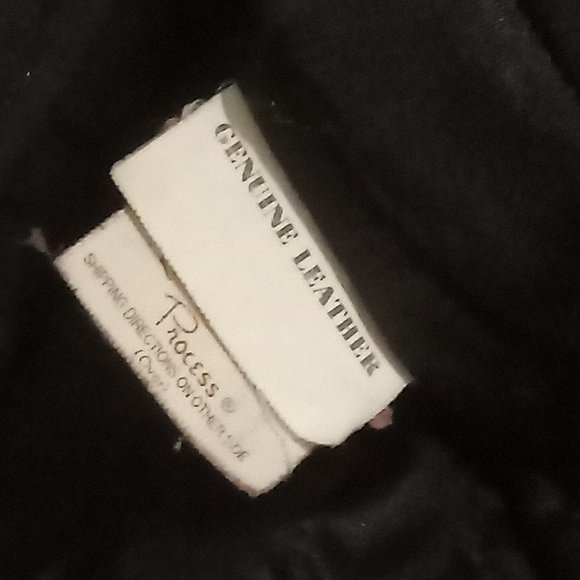 Tiboa Womens Leather coat with fur collar - Picture 5 of 6